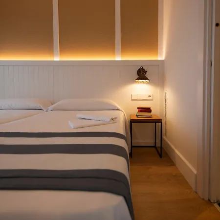 Els Pins Hotel 3*